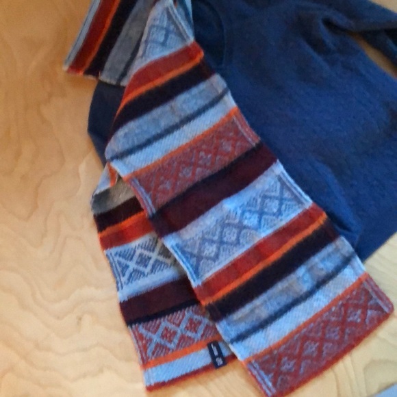 Gaps striped jacquard lambswool scarf - Picture 2 of 4